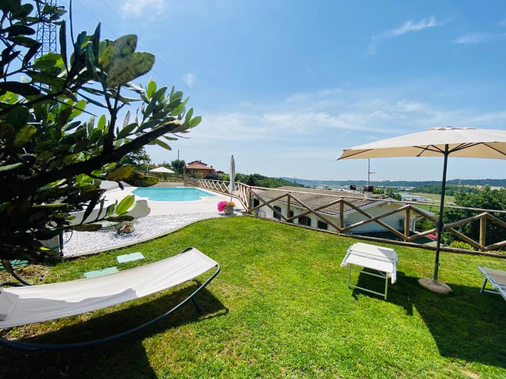 Villa Poggio Ulivo pool image 1